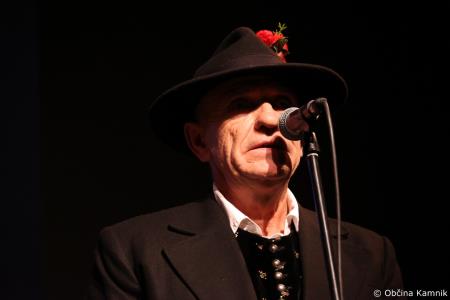 Ples in glasba izpod kamniških planin v izvedbi Folklorne skupine Kamnik in njihovih prijateljev  (99)
